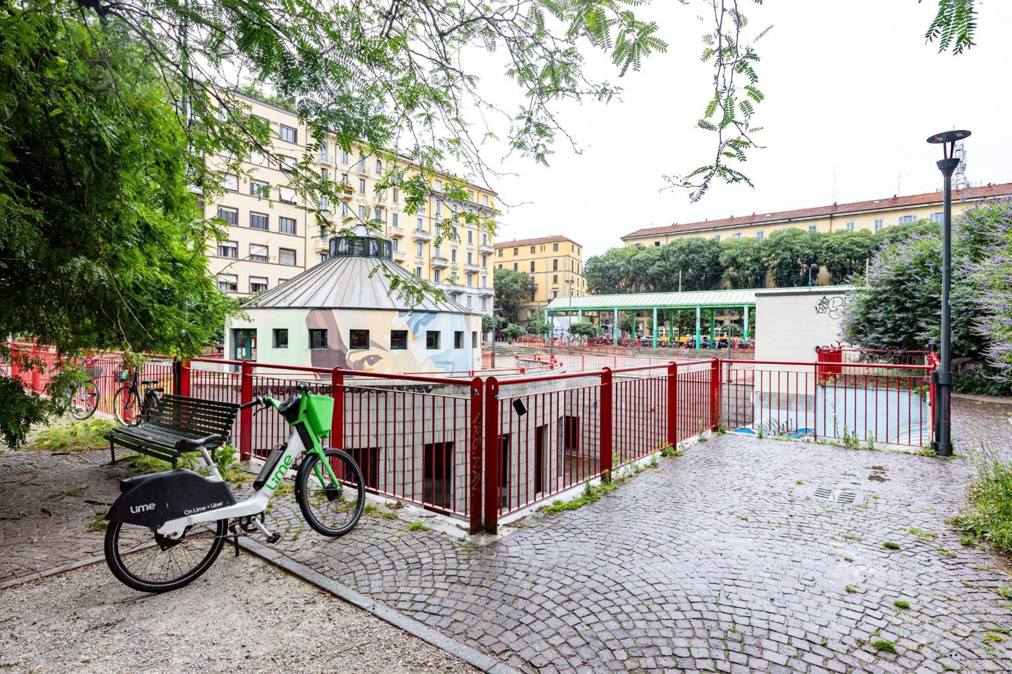 Piazza Gramsci Amazing Apartment With Balcony - Top Collection Milan Exterior photo